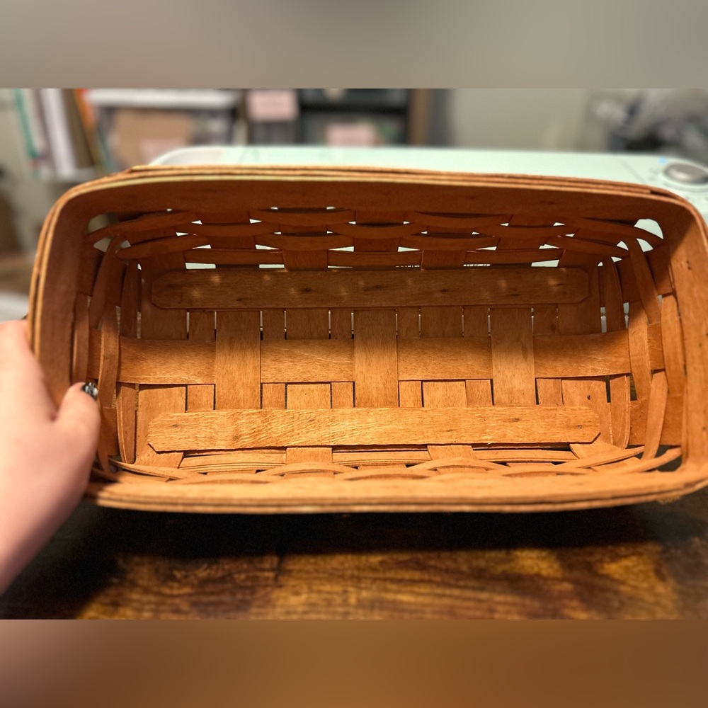 Longaberger Warm Brown Woven Basket - Picture 3 of 9